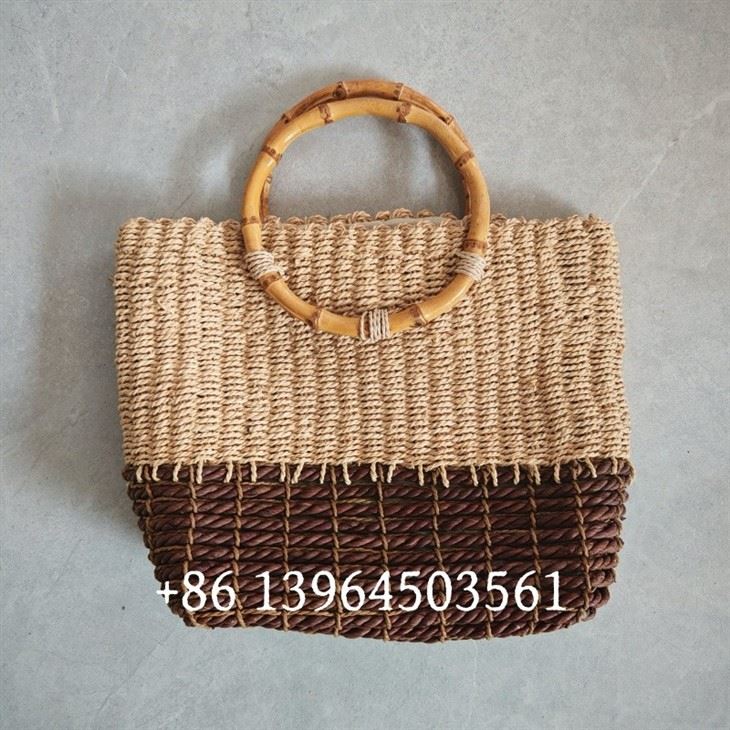 Tas tangan wanita bambu nyata
