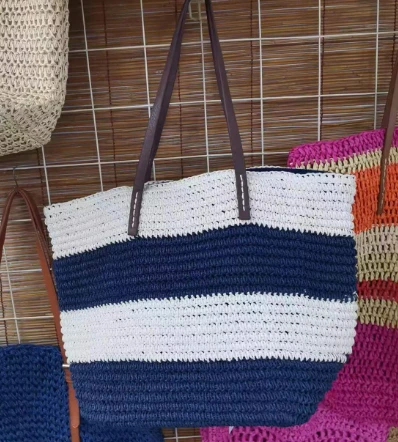 Tas Besar Wanita Strip Beidge & Hitam