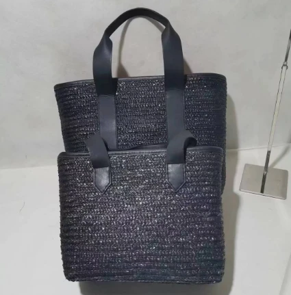 Tas Wanita Anyaman Gandum Hitam Satu Set