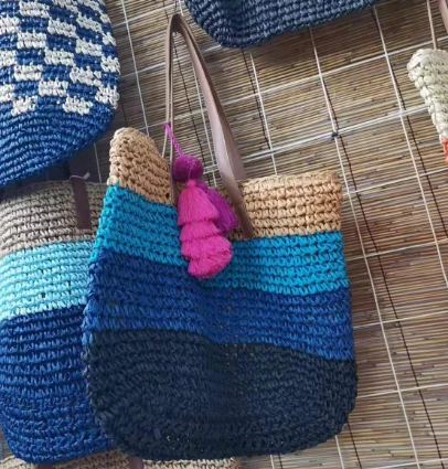 Tas Wanita Gadis Rajutan Jalan Gradien