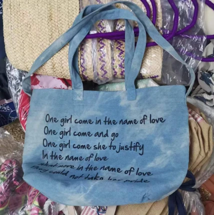 Tas Wanita Bahan Denim Dengan Dua Pegangan