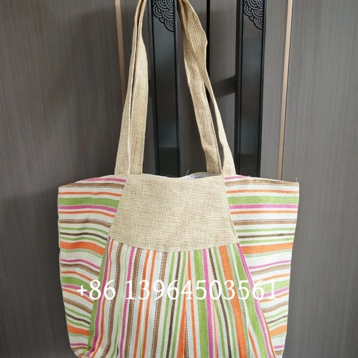 Tas tas tangan jerami untuk anak perempuan