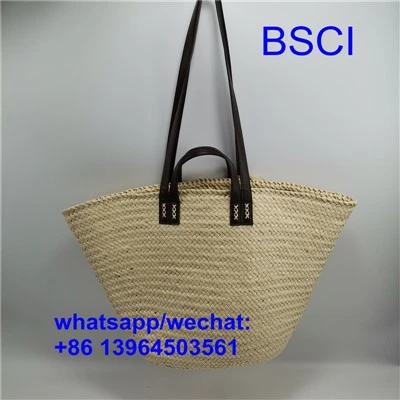 Tas pantai buatan tangan wanita