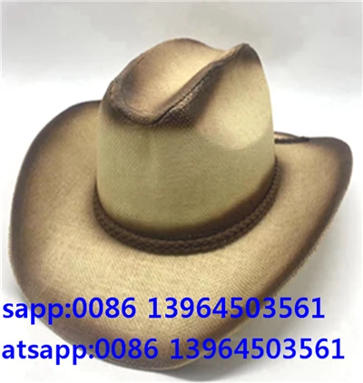 Topi Koboi Dua Warna Cokelat yang Sedang Tren