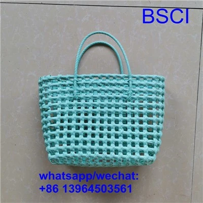 Tas Tote Anyaman Plastik
